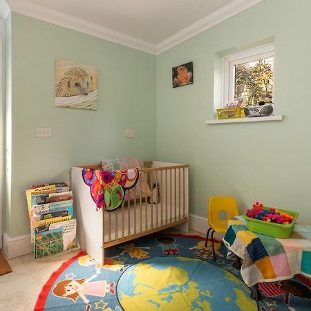 Sunningdale - Beach Side Cottage, Sea Views, Parking Saundersfoot Eksteriør billede