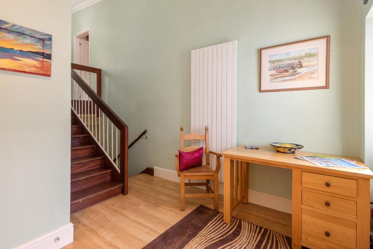 Sunningdale - Beach Side Cottage, Sea Views, Parking Saundersfoot Eksteriør billede